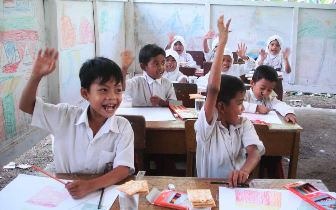 “قوة الإعلام الرقمي تسمح للشباب بالعمل بلا حدود. من إندونيسيا: “حملاتنا الرقمية للصليب الأحمر من أجل نشر محتويات إيجابية وإعلامية عن الصحة وصلت إلى ما يزيد على 65 000 مستخدم”.